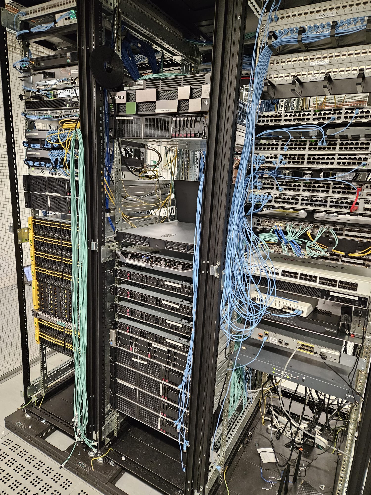Data Center & Structured Cabling — installation photo 27