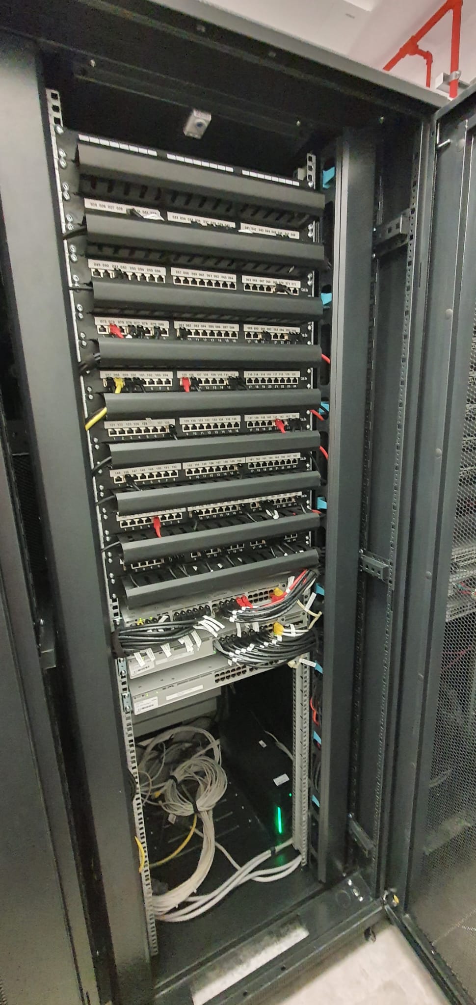 Data Center & Structured Cabling — installation photo 39